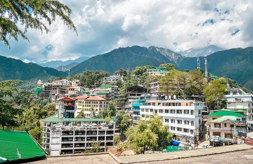 delhi to dharamshala cabs